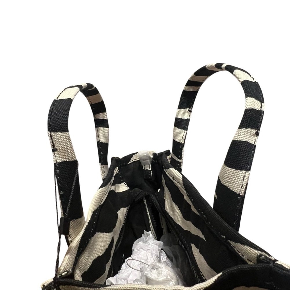 Marc Jacobs LIMITED EDITION The Zebra Small Tote Bag - Picture 6 of 11
